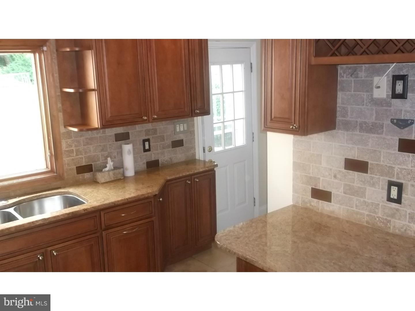 15163 Wayside Road Philadelphia, PA 19116 - Photo 19 of 24