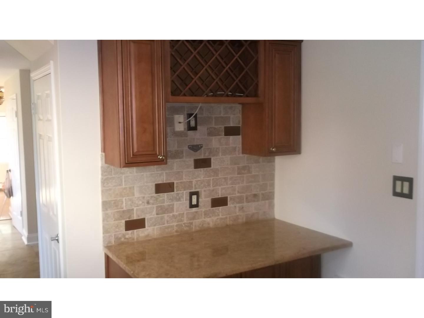 15163 Wayside Road Philadelphia, PA 19116 - Photo 21 of 24