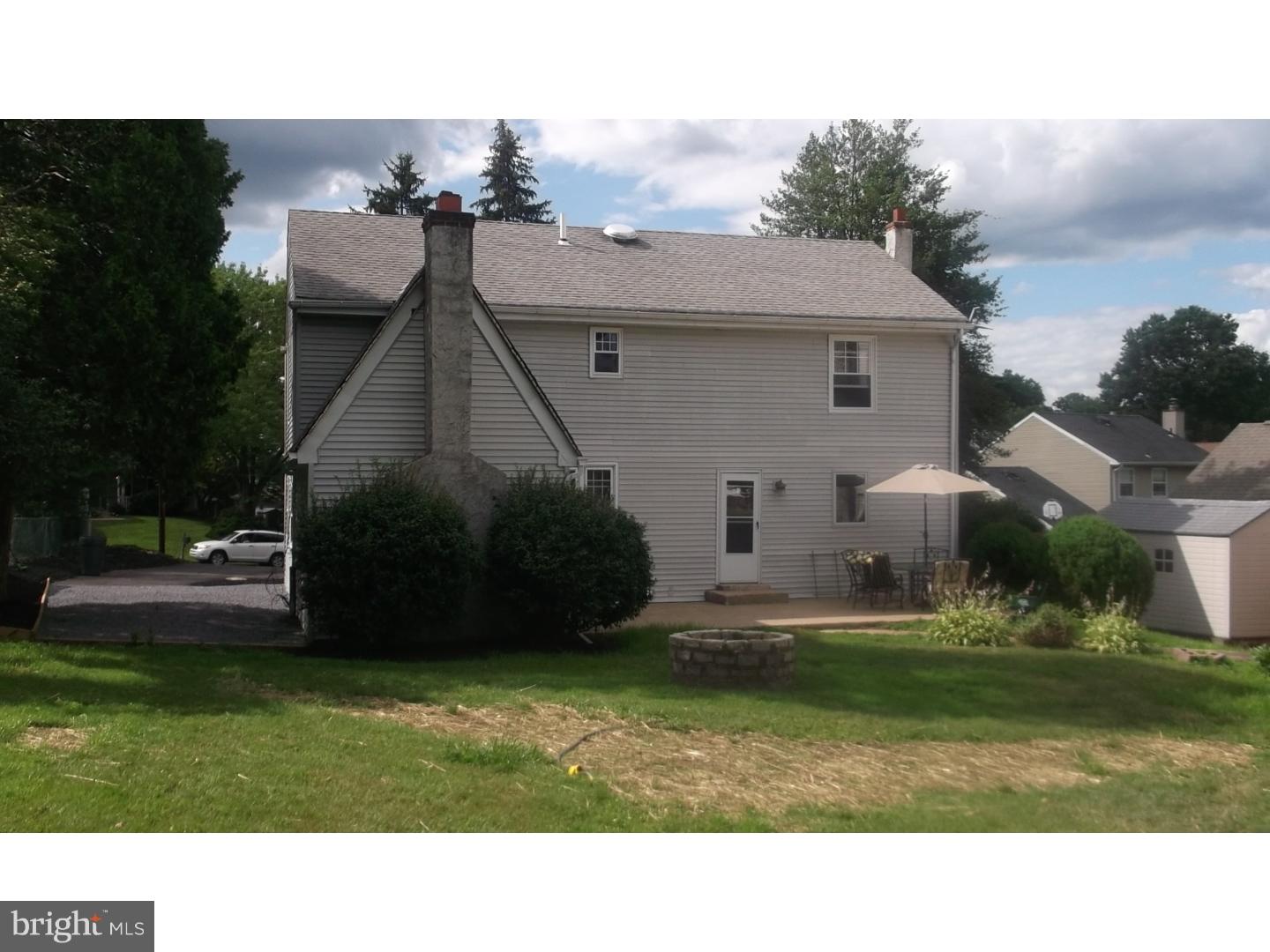 15163 Wayside Road Philadelphia, PA 19116 - Photo 7 of 24