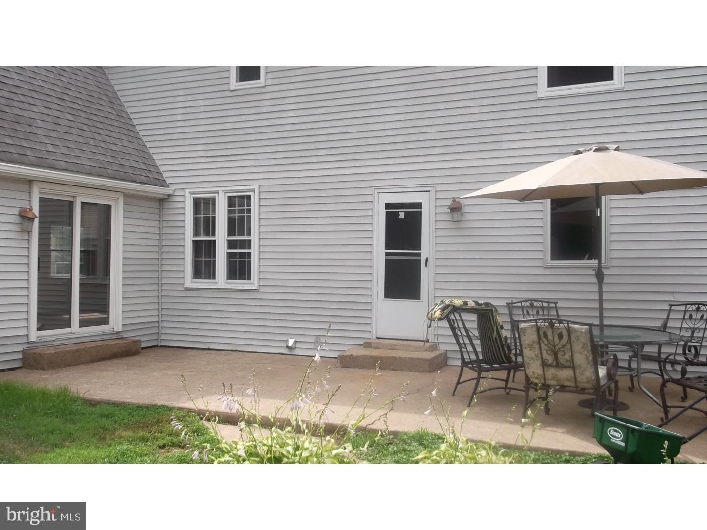 15163 Wayside Road Philadelphia, PA 19116 - Photo 8 of 24