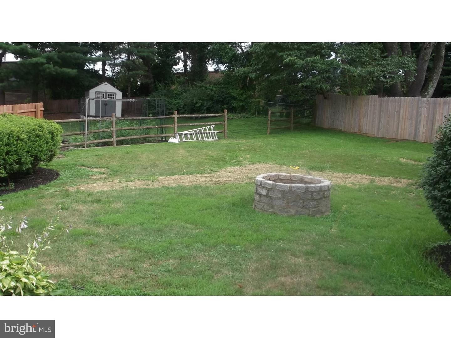 15163 Wayside Road Philadelphia, PA 19116 - Photo 9 of 24