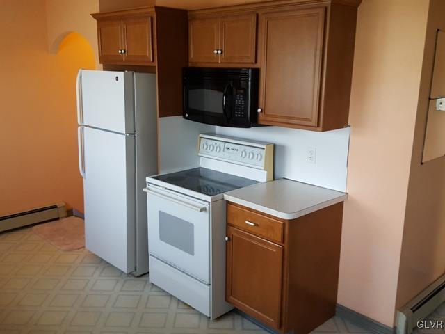 655 Interchange Road Lehighton, PA 18235 - Photo 2 of 21 Kitchen