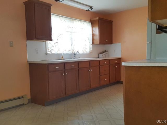 655 Interchange Road Lehighton, PA 18235 - Photo 3 of 21 Kitchen
