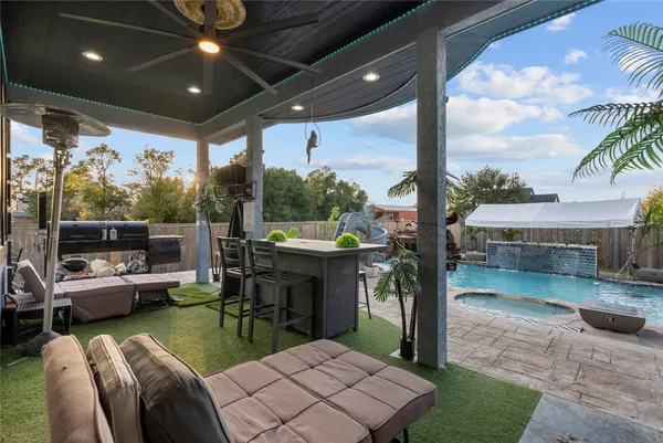 $2,499,000 | 1259 County Road 147, Alvin, TX 77511