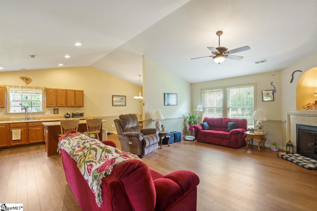 1781 Bishop Road Inman, SC 29349 - Photo 7 of 23