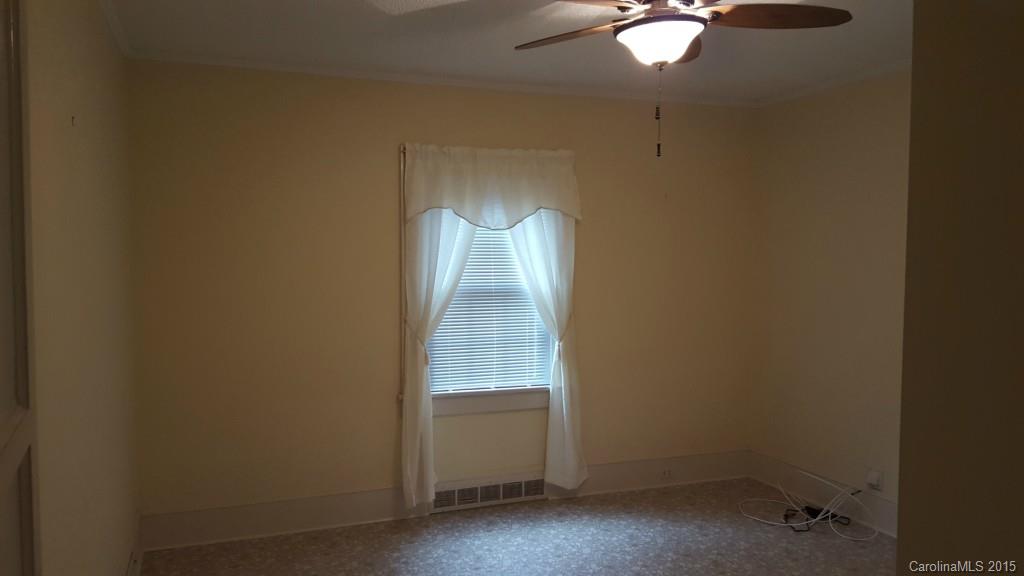 404 Sullivan Road Statesville, NC 28677 - Photo 19 of 24 Gallery Image 19