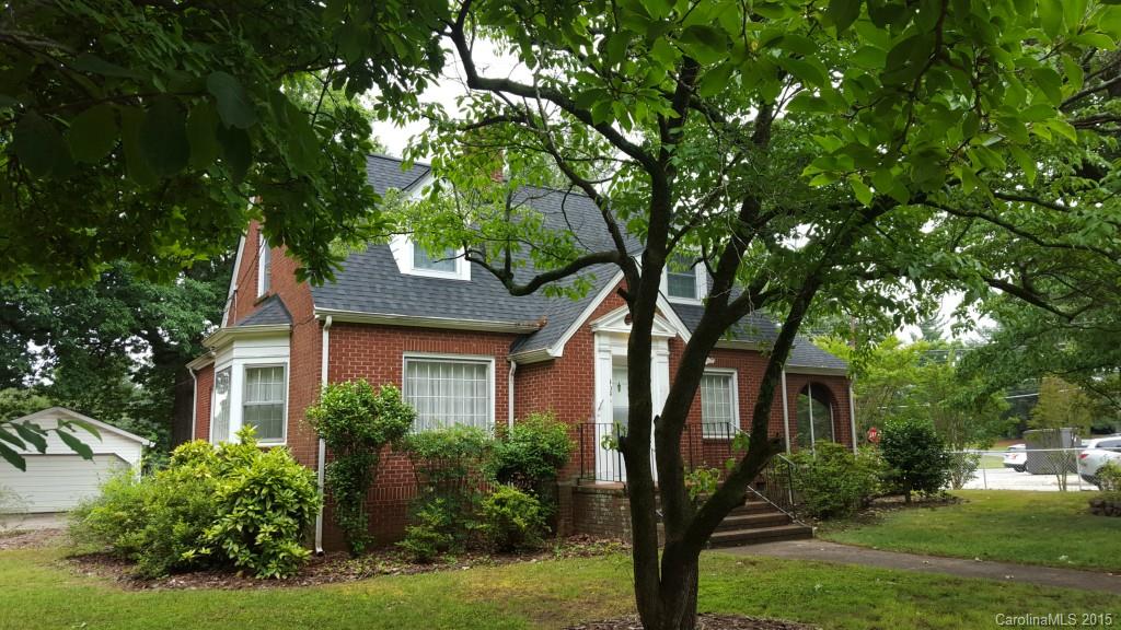 404 Sullivan Road Statesville, NC 28677 - Photo 3 of 24 Gallery Image 3