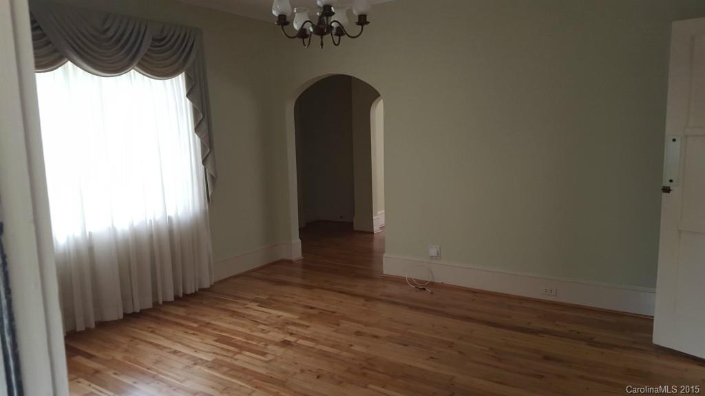 404 Sullivan Road Statesville, NC 28677 - Photo 10 of 24 Gallery Image 10
