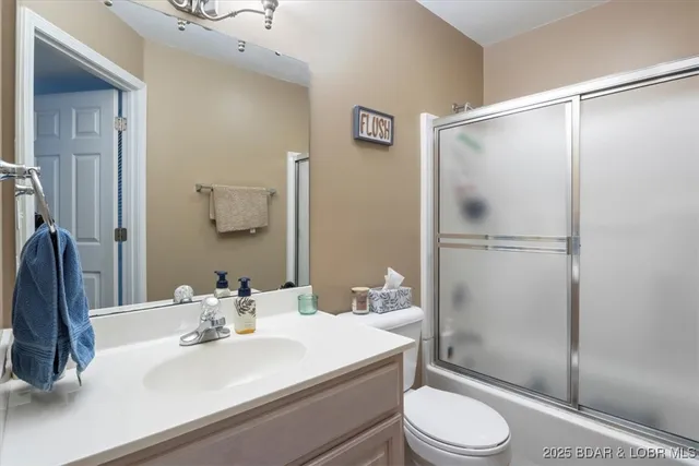 $314,500 | 222 Park Pl Lane, Unit 2C, Kaiser, MO 65047