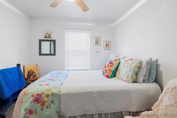 $314,500 | 222 Park Pl Lane, Unit 2C, Kaiser, MO 65047