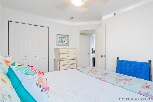 $314,500 | 222 Park Pl Lane, Unit 2C, Kaiser, MO 65047