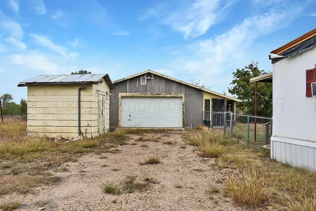 $245,000 | 116 Buffalo Drive, Sanford, TX 79078