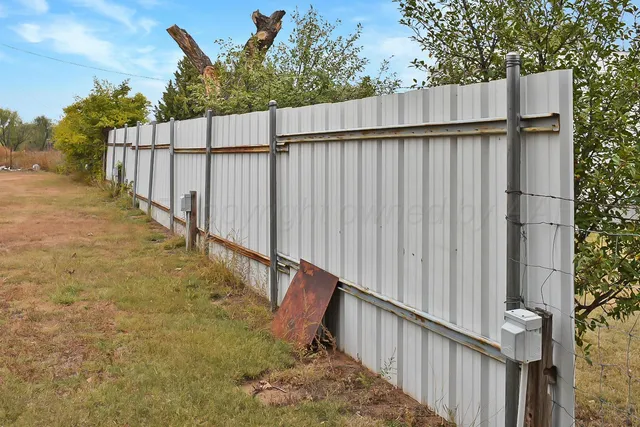 $245,000 | 116 Buffalo Drive, Sanford, TX 79078