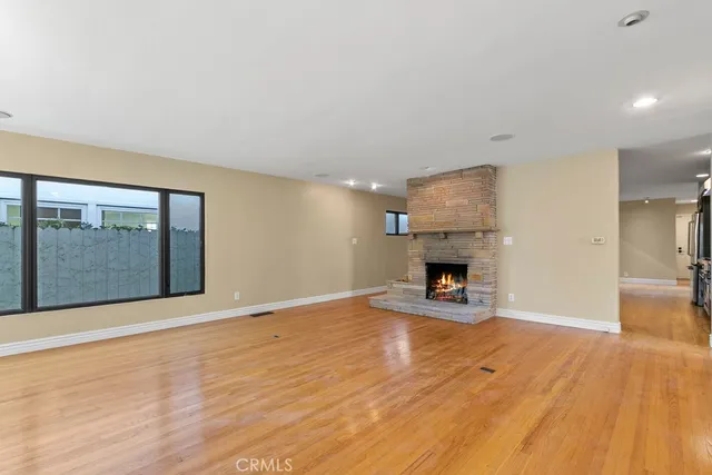 $8,700 | 313 Larkspur Avenue, Corona del Mar, CA 92625