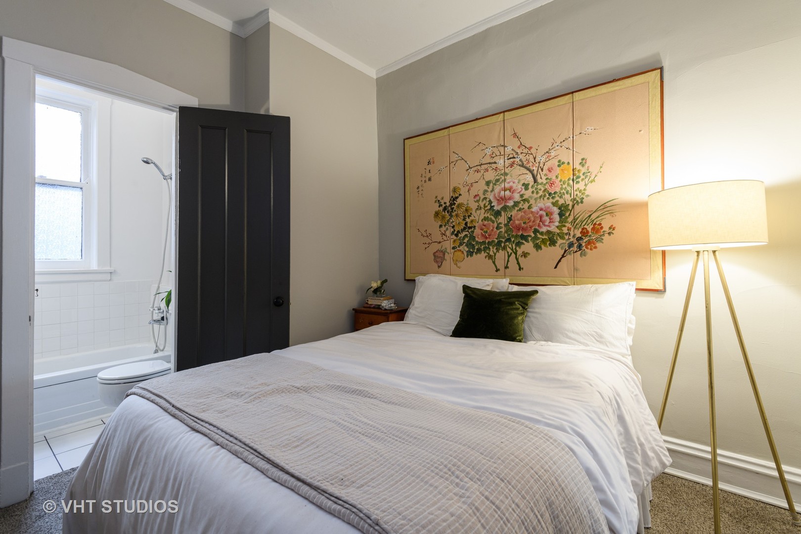 450 West Surf Street, Unit 1 Chicago, IL 60657 - Photo 9 of 14