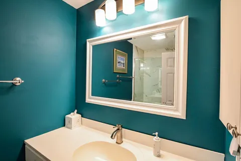 $725,000 | 96 Shoreland Path, Unit 96, Teaticket, MA 02536
