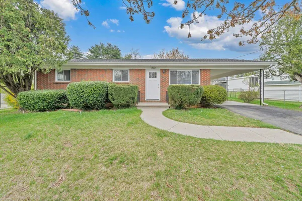 $215,000 | 3807 Troutland Avenue Northwest, Roanoke, VA 24017