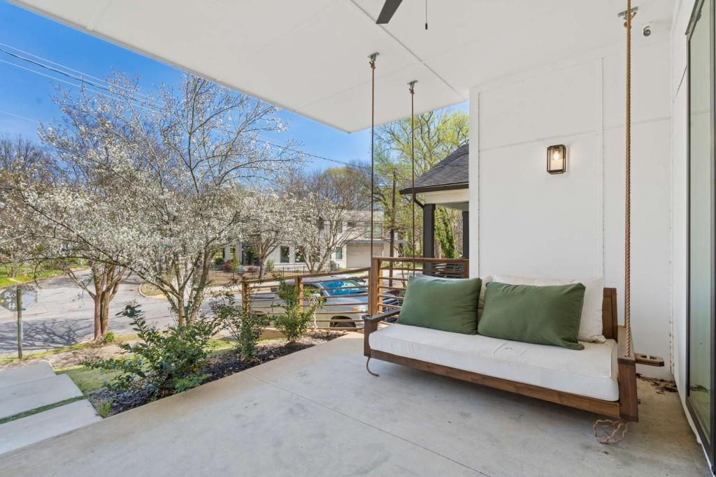 32 Walthall Street Northeast, Unit A Atlanta, GA 30307 - Photo 9 of 39 a outdoor living space with furniture and city view
