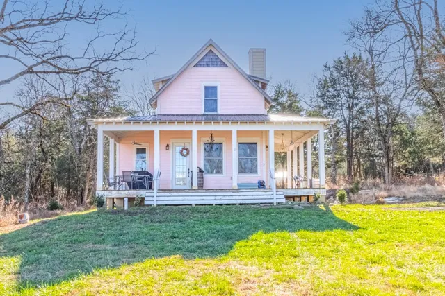 $599,700 | 1277 Coosie Branch Road, Cornersville, TN 37047