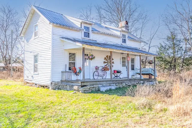 $599,700 | 1277 Coosie Branch Road, Cornersville, TN 37047