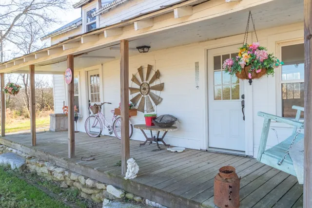 $599,700 | 1277 Coosie Branch Road, Cornersville, TN 37047