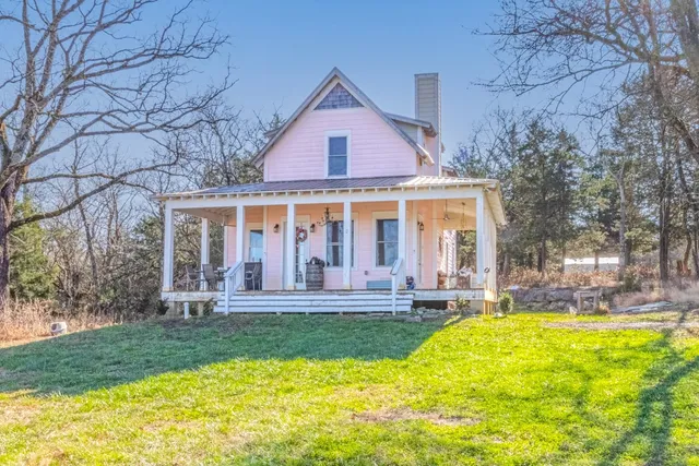 $599,700 | 1277 Coosie Branch Road, Cornersville, TN 37047