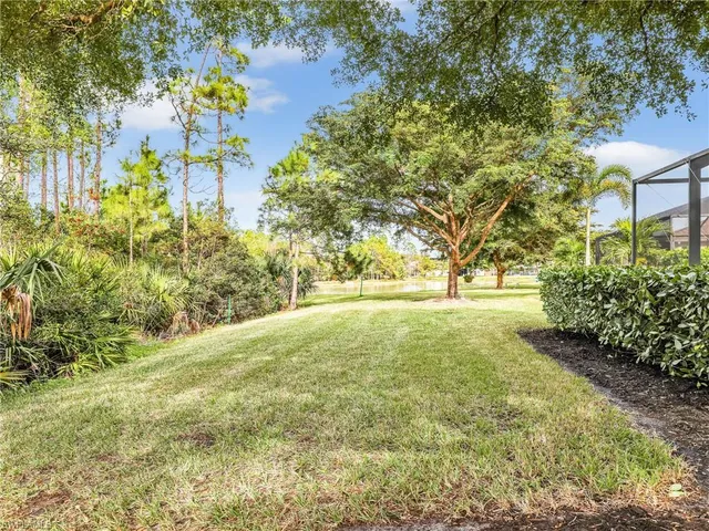 a view of outdoor space with a garden