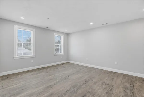 $2,400 | 204 Central Street, Unit C, Avon, MA 02322