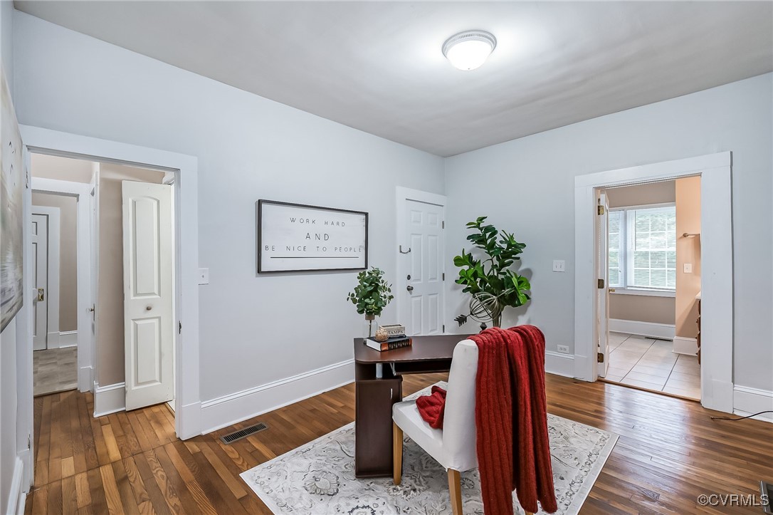 3710 West Hundred Road Chester, VA 23831 - Photo 9 of 23 Gallery Image 9