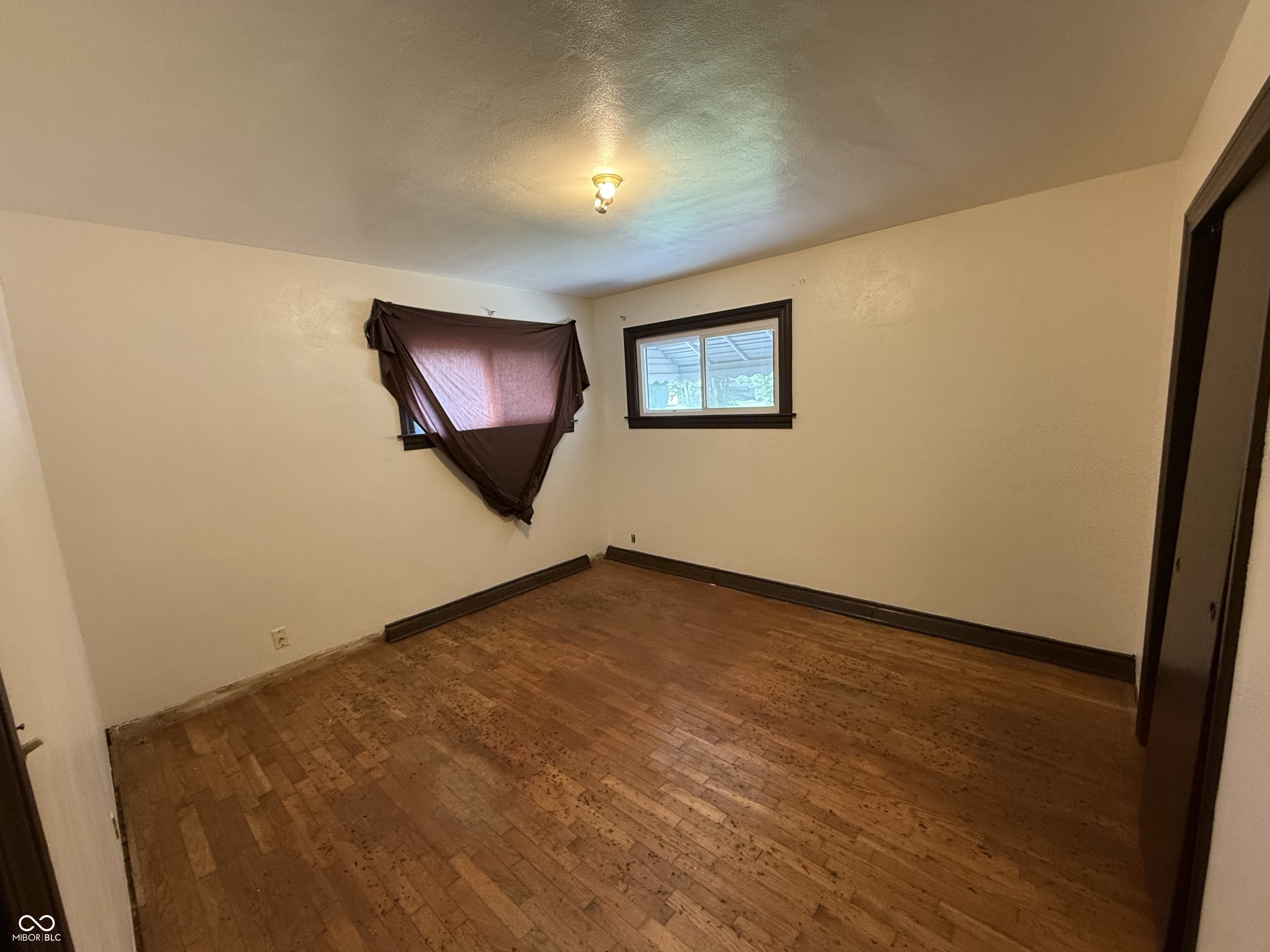 1227 West 9th Street Anderson, IN 46016 - Photo 3 of 10