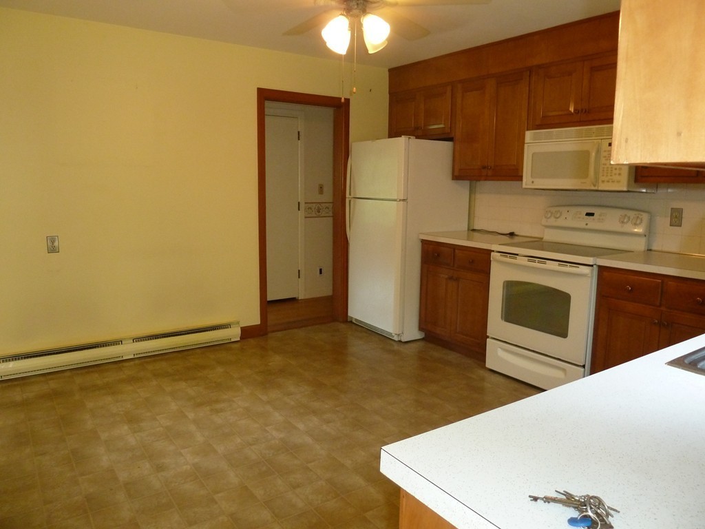 33 Tupelo Road Worcester, MA 01606 - Photo 8 of 21 Gallery Image 8