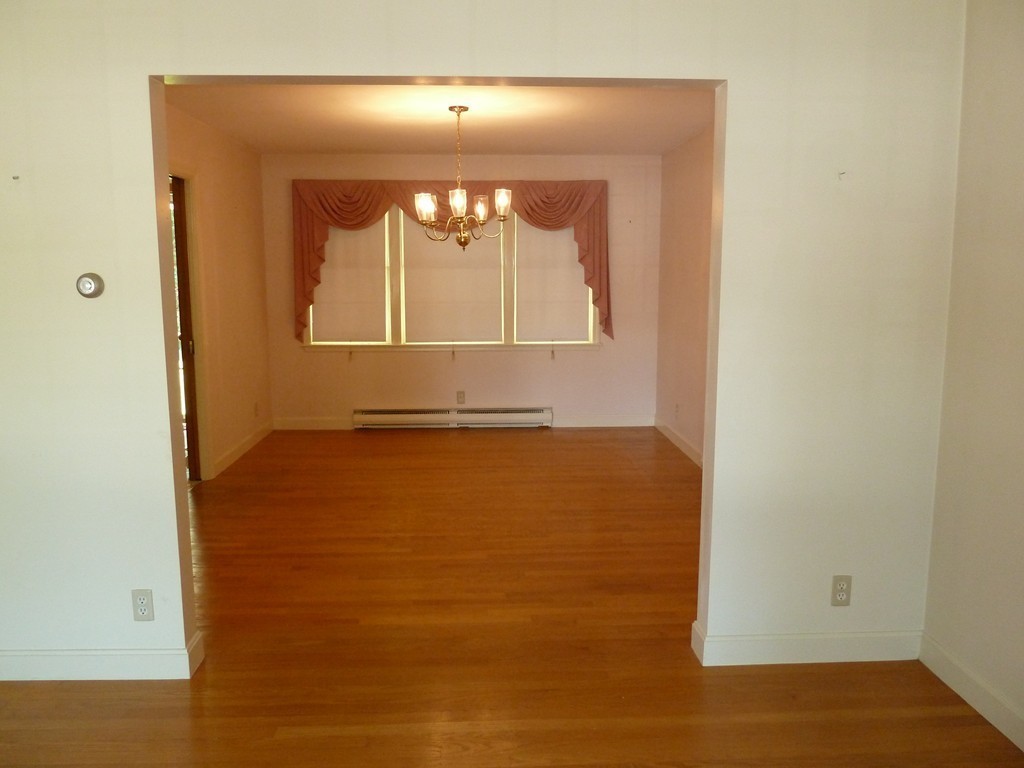 33 Tupelo Road Worcester, MA 01606 - Photo 10 of 21 Gallery Image 10