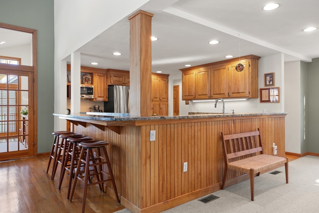 15 Locke Road Chelmsford, MA 01824 - Photo 12 of 42