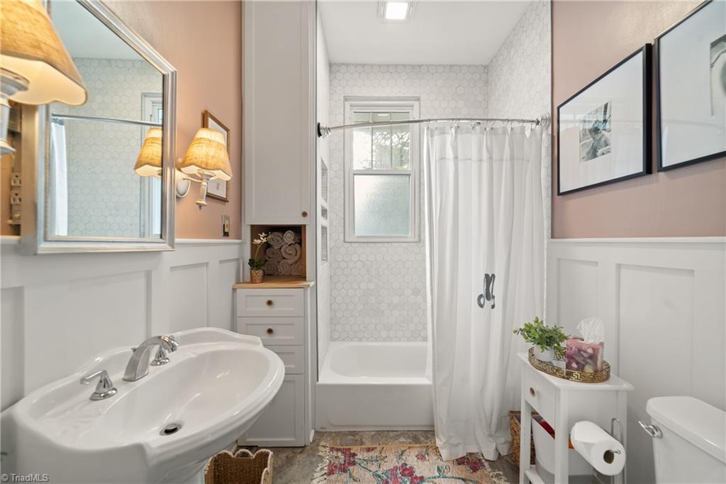 641 South Hawthorne Road Winston-Salem, NC 27103 - Photo 34 of 44