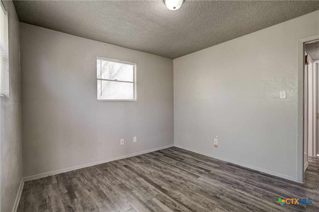 714 Martindale Road San Marcos, TX 78666 - Photo 15 of 23