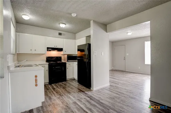 $799 | 714 Martindale Road, San Marcos, TX 78666