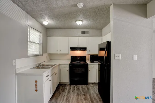 $799 | 714 Martindale Road, San Marcos, TX 78666