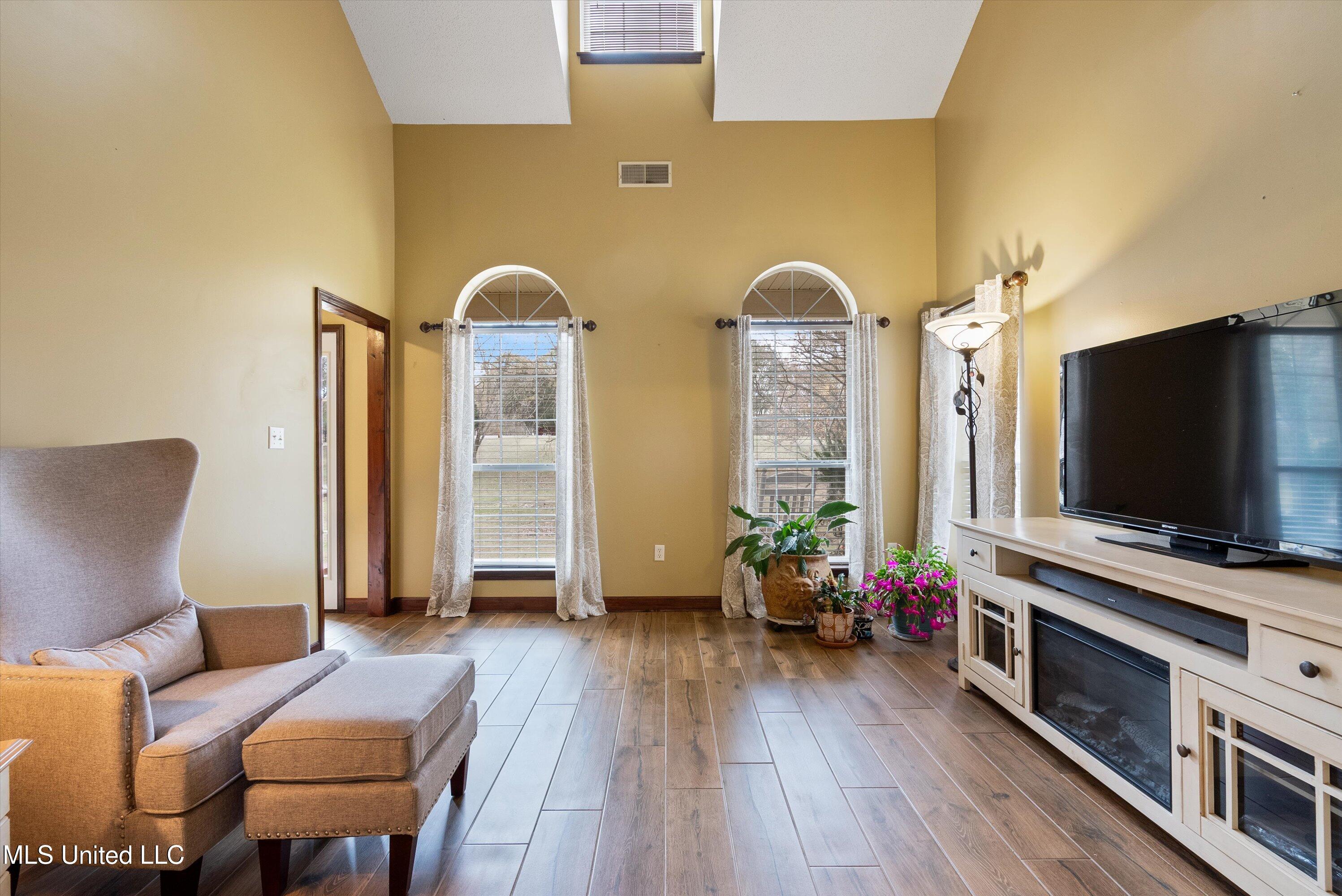 396 Fonzie Scott Road Coldwater, MS 38618 - Photo 11 of 56 08-DSC04502