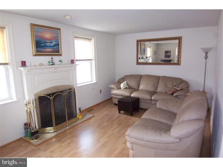 960 Trent Road Camden, NJ 08104 - Photo 8 of 17 Gallery Image 8