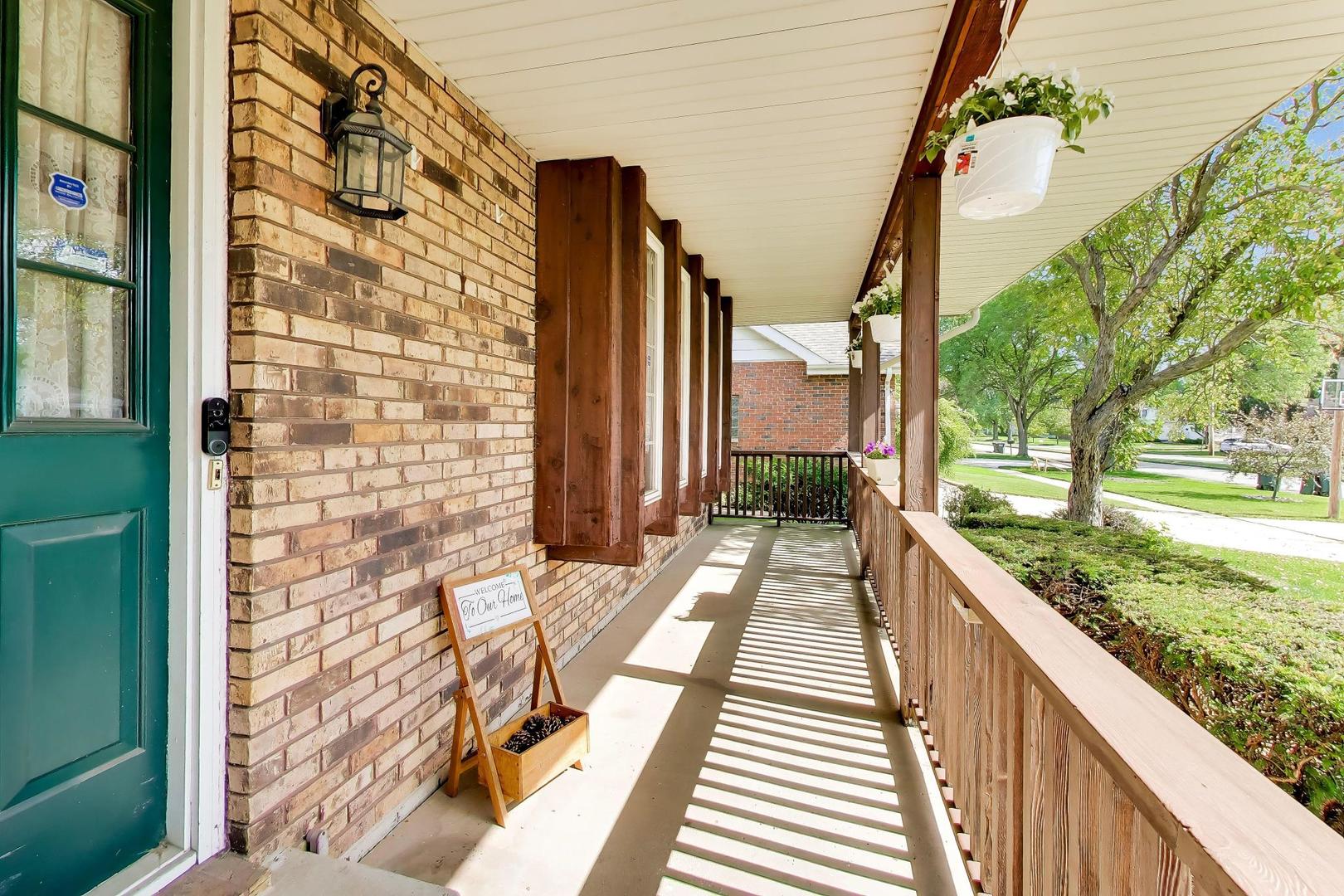 18026 State Line Avenue Lansing, IL 60438 - Photo 4 of 45