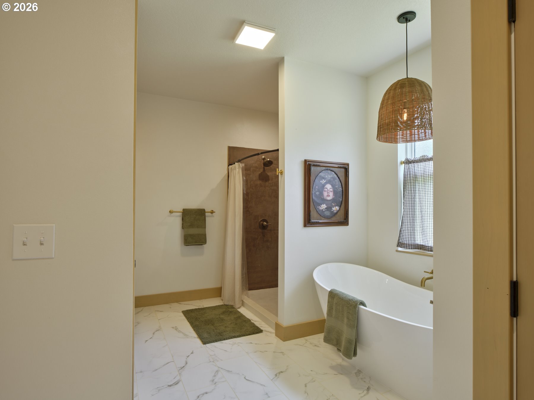 312 Little Valley Lane Castle Rock, WA 98611 - Photo 25 of 48 Bathroom, Attached