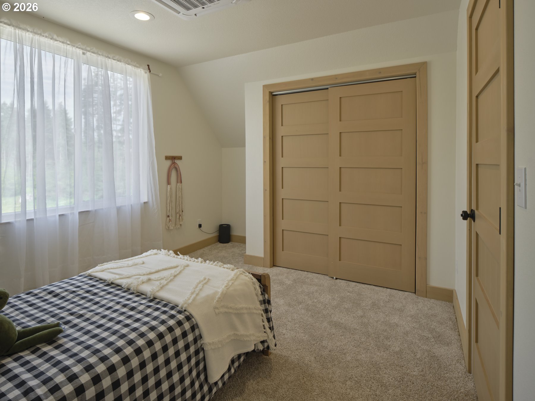 312 Little Valley Lane Castle Rock, WA 98611 - Photo 35 of 48 Bedroom