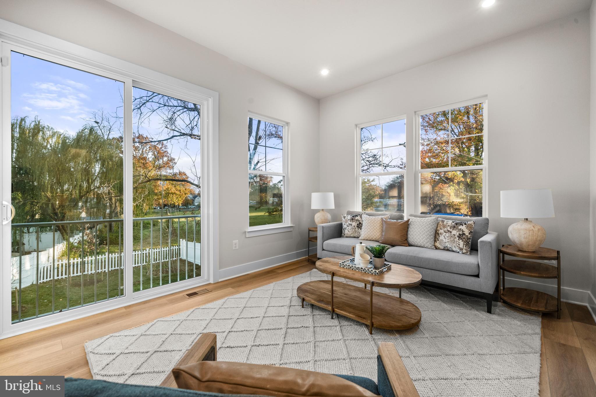 7505 Magarity Road Falls Church, VA 22043 - Photo 9 of 69