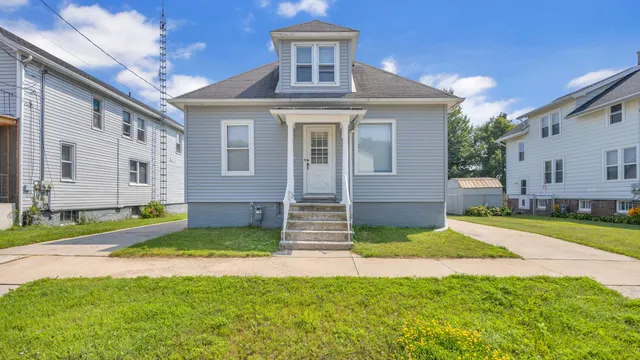 1711 20th Street, Two Rivers, WI 54241