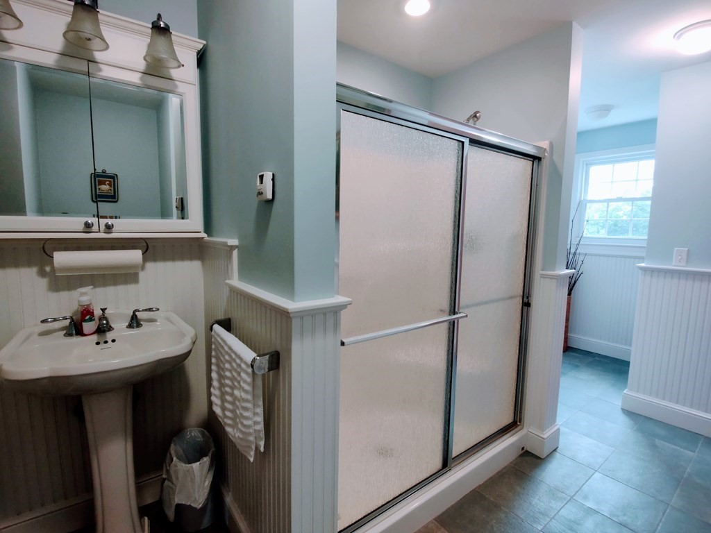 37 Brookside Road Somerset, MA 02726 - Photo 28 of 41 Gallery Image 28