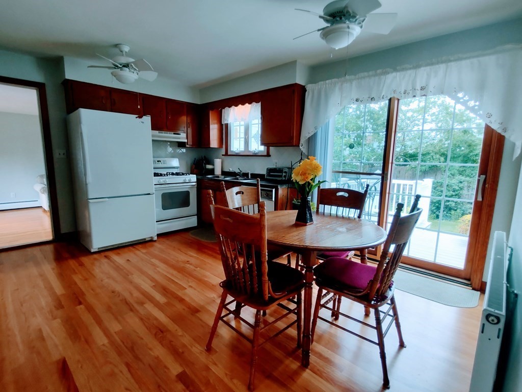 37 Brookside Road Somerset, MA 02726 - Photo 8 of 41 Gallery Image 8