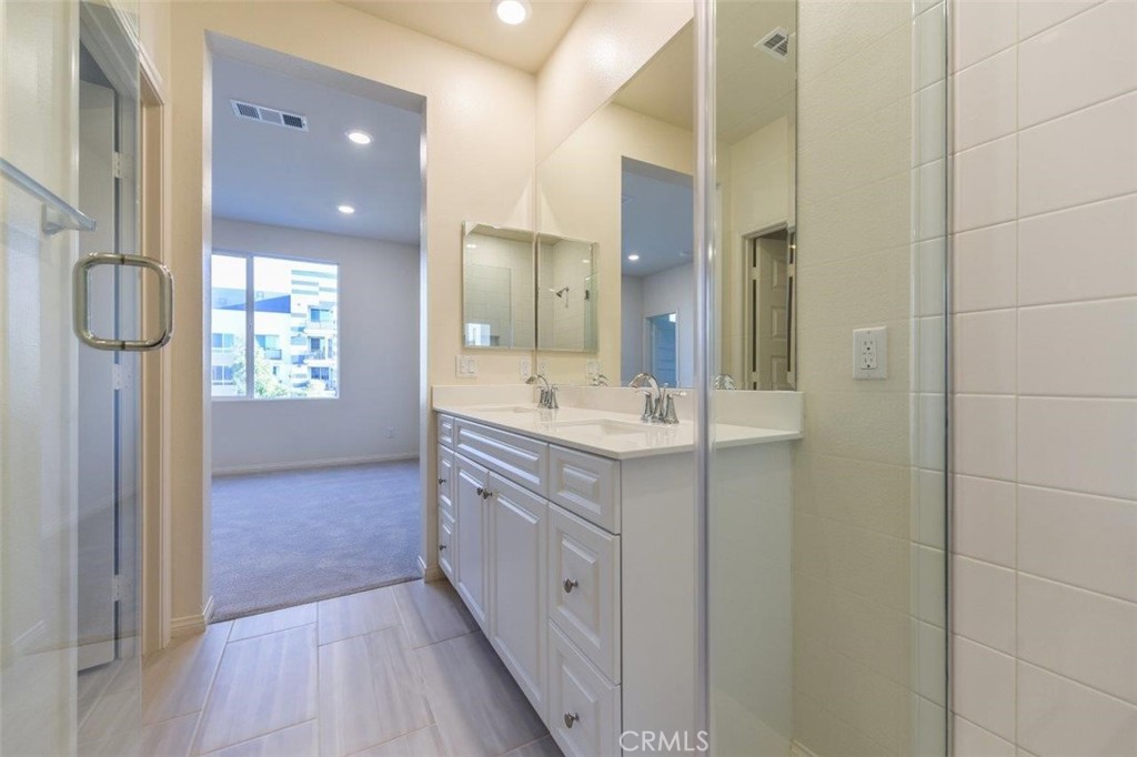 106 Unity Irvine, CA 92614 - Photo 23 of 30 Gallery Image 23