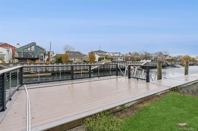 a picture of city view with lake view