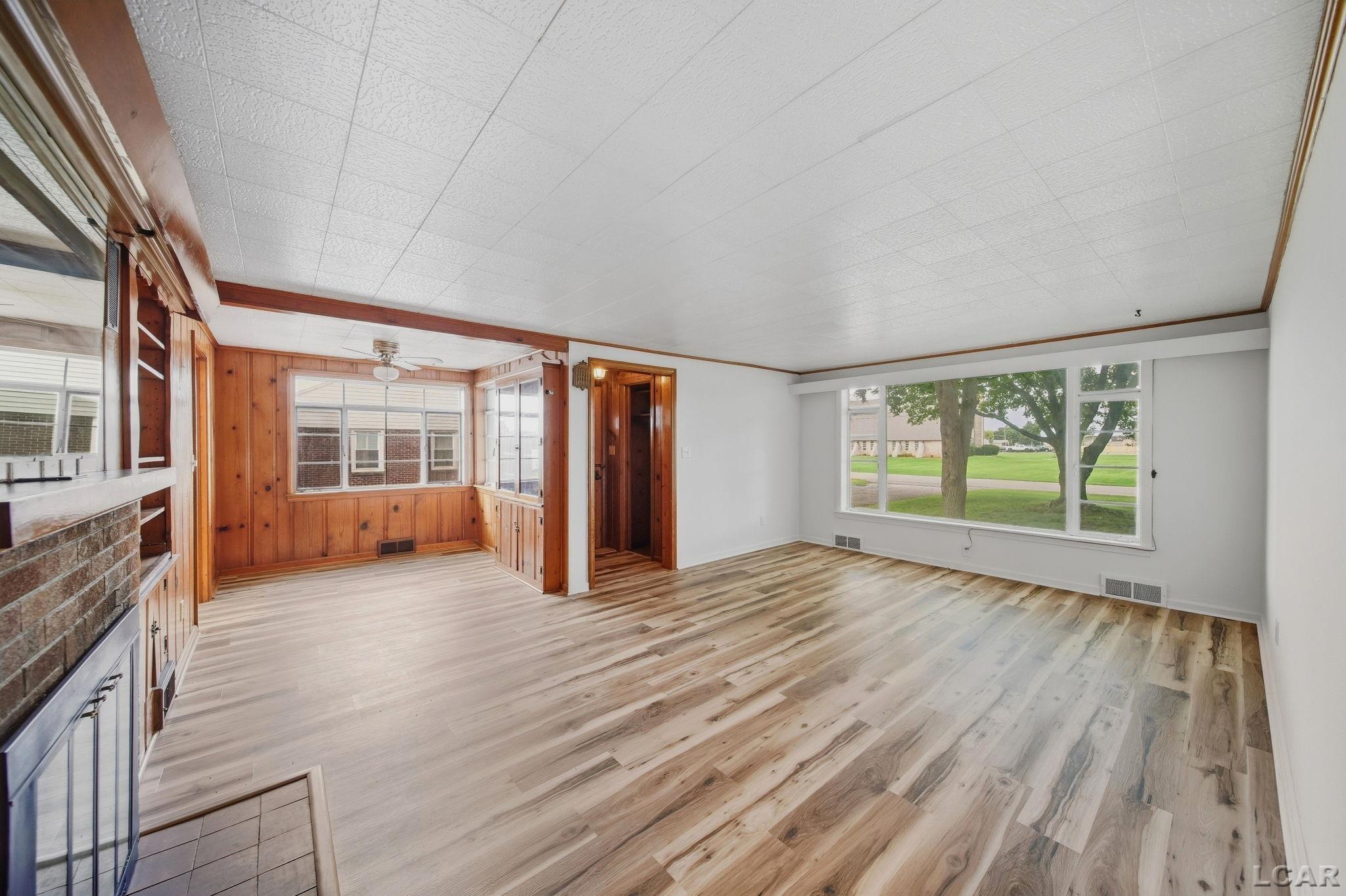 2937 Airport Road Adrian, MI 49221 - Photo 10 of 39 Gallery Image 10