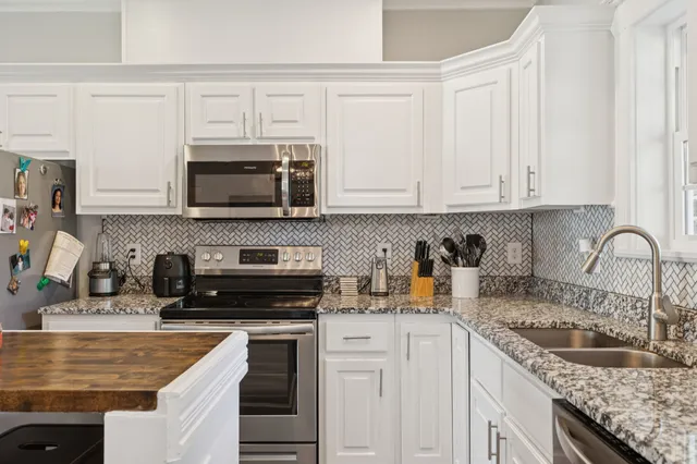 $440,000 | 412 Vine Street South, Wartrace, TN 37183